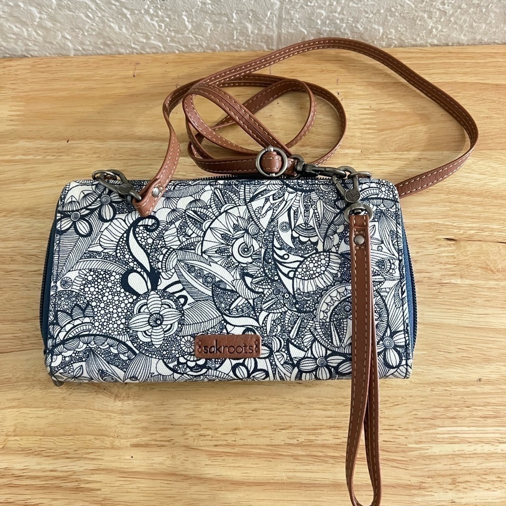 Sakroots Wallet